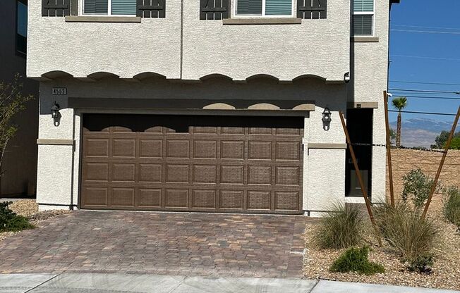 Modern 2-Story Home Built in 2023 – Move-In Ready!