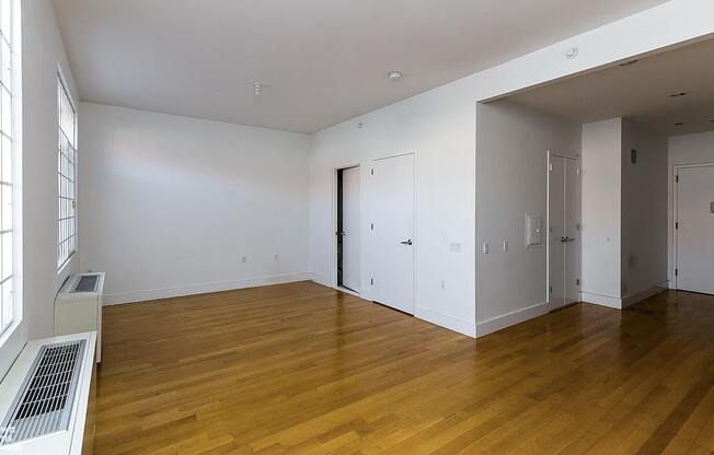 Studio, 1 bath, $2,657, Unit B102