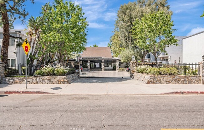 1 bed, 1 bath, 758 sqft, $2,200, Unit 203