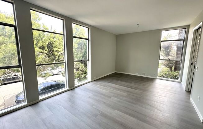 1 bed, 1 bath, 750 sqft, $2,500, Unit 02