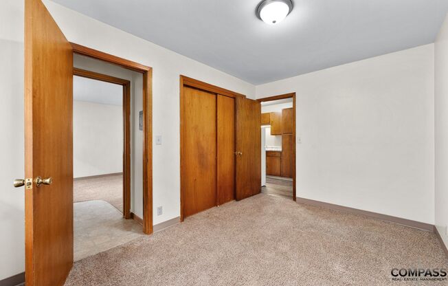 1 bed, 1 bath, 480 sqft, $875, Unit 221