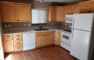 3 beds, 2 baths, $1,850