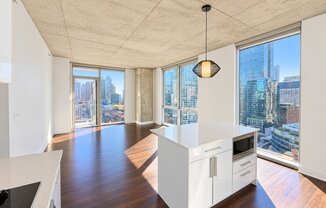 222 W ILLINOIS