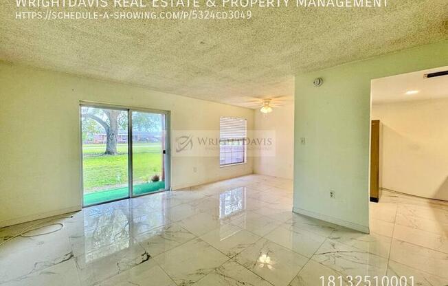 1095 82 ALT TERRACE 1095