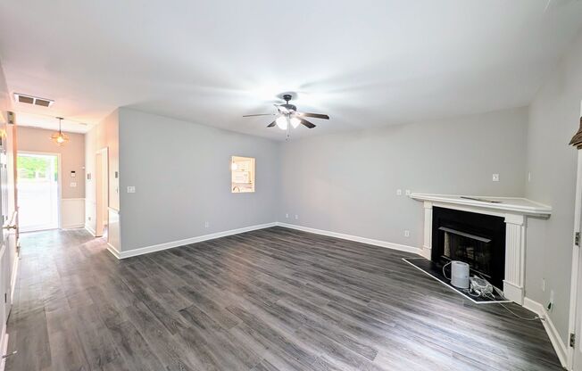 5804 Neuse Wood