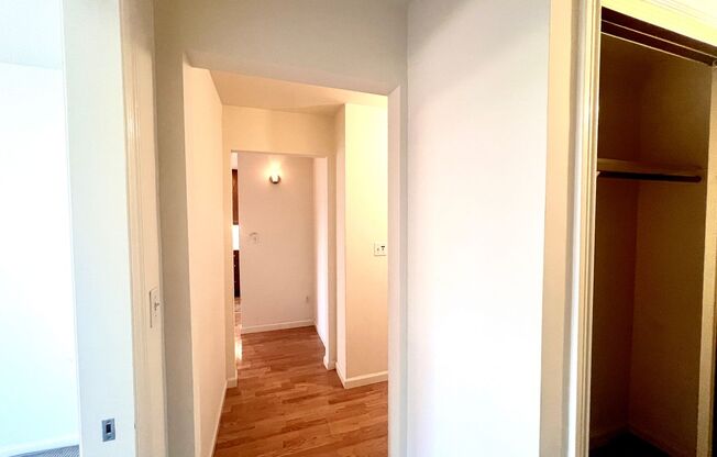 1 bed, 1 bath, $2,850, Unit Apt A