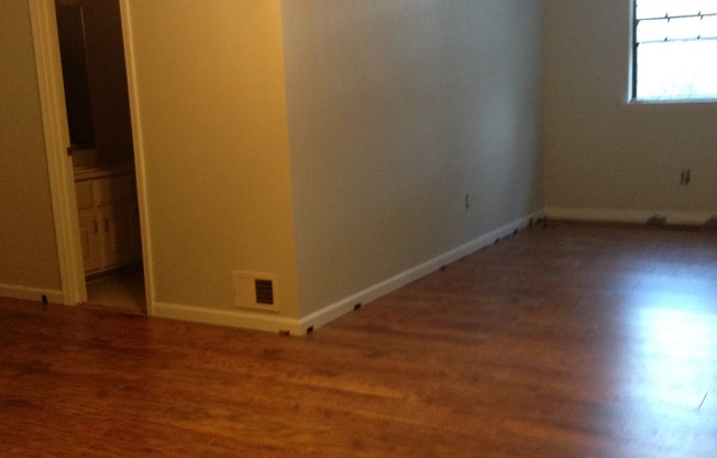 548 HUNTINGTON RD