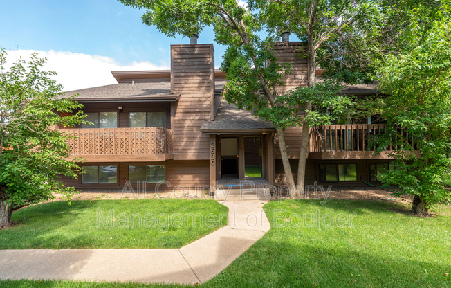 2626 Juniper Avenue