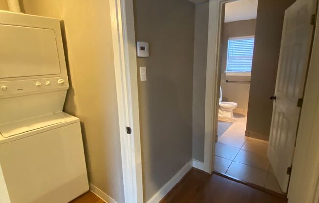 1 bed, 1 bath, 600 sqft, $975, Unit 102