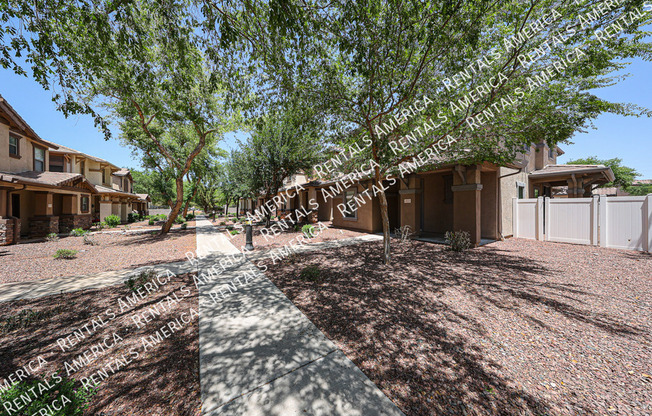 3922 E JASPER DR
