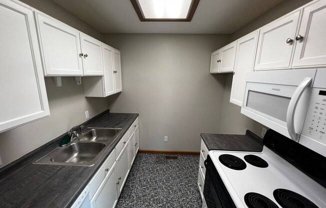 Hickory Hills Haven | Stylish 3BR Retreat with Garage, Deck & Dreamy Outdoor Space