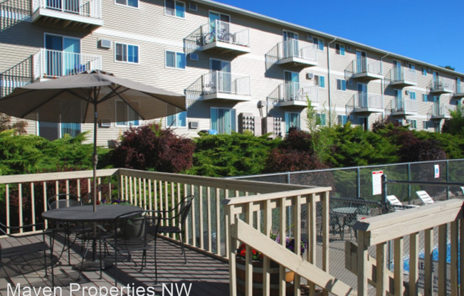 Cedar Green Apartments