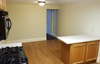 1 bed, 1 bath, 555 sqft, $1,375, Unit Unit 6