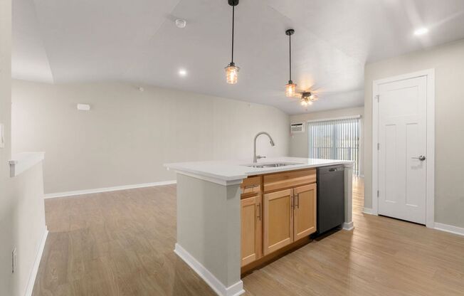 2 beds, 2 baths, 1,233 sqft, $1,849.99, Unit 186-03