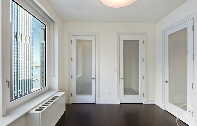 2 beds, 2 baths, $7,300, Unit 15H