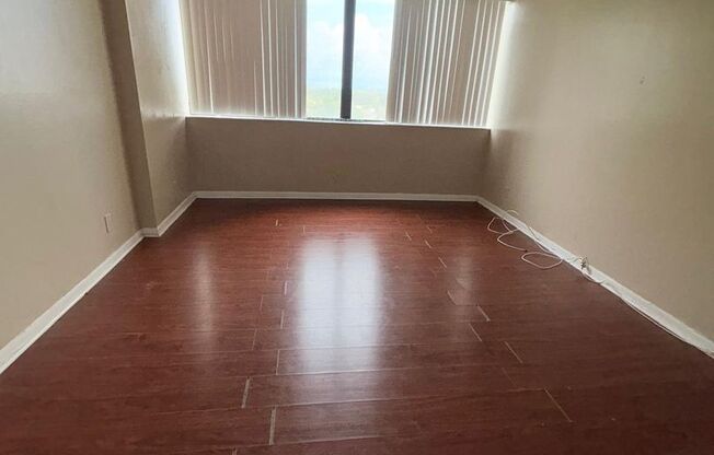 2 beds, 2 baths, $1,650, Unit APARTMENT 4609