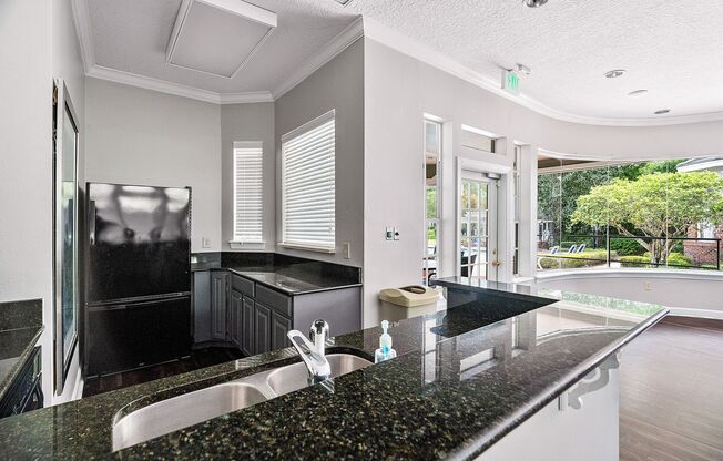 2 beds, 2 baths, $1,600, Unit # 1921