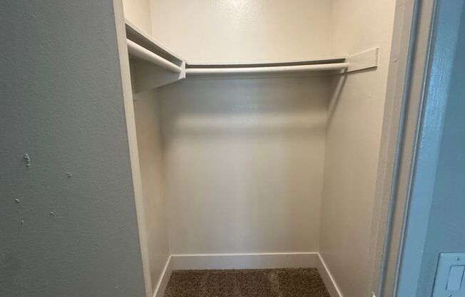 1 bed, 1 bath, 815 sqft, $2,395, Unit 220