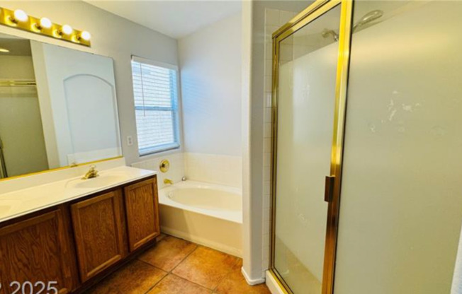 1586 Peaceful Pine Beautiful 4 bdrm