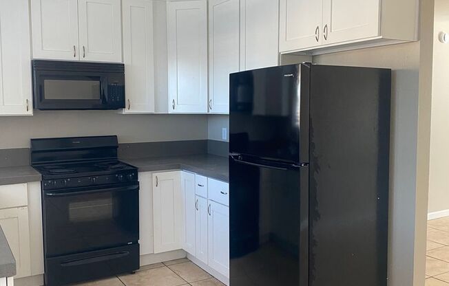 2 beds, 2 baths, 775 sqft, $2,195, Unit #5