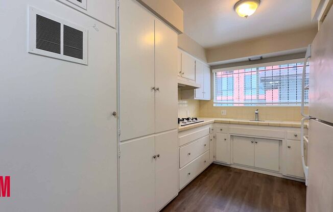 1 bed, 1 bath, $1,950, Unit 2