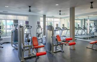 Venue Museum District | Houston, TX | Fully Equipped Fitness Center