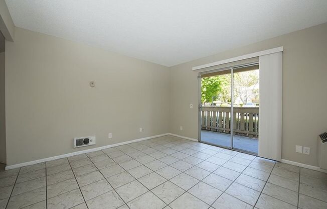 2 beds, 1.5 baths, $1,750, Unit Unit 1