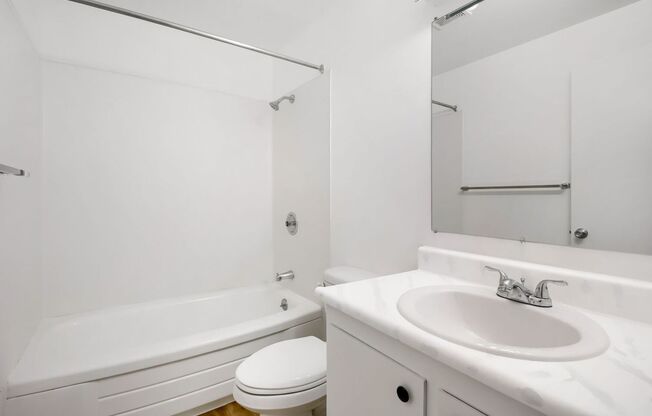 1 bed, 1 bath, 700 sqft, $1,495, Unit Unit 113