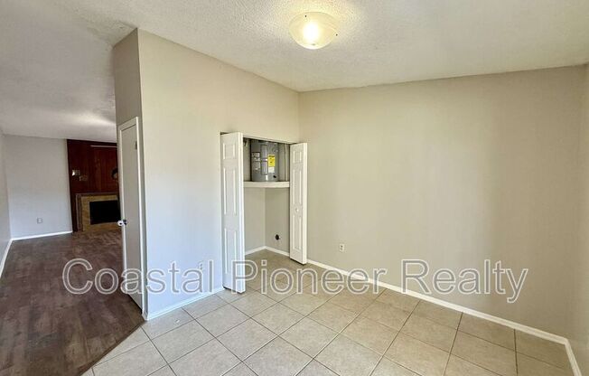 1242 COOLMONT DR