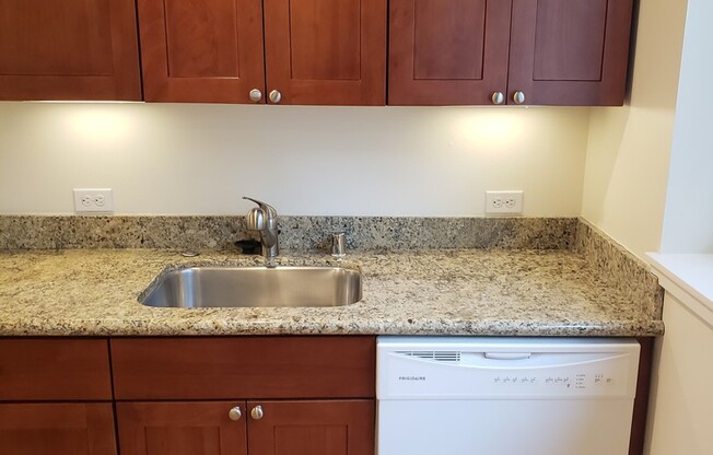 Studio, 1 bath, 410 sqft, $1,395, Unit 108