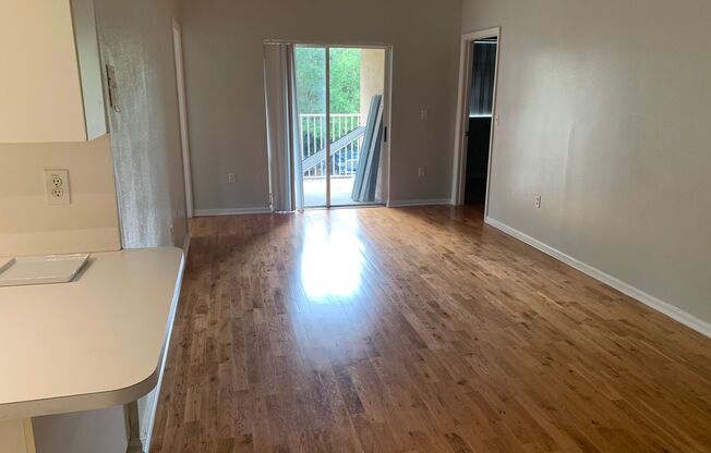 3221 Sabal Palm Manor