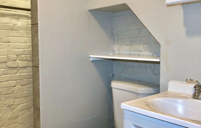 Unit for rent in Highlandtown