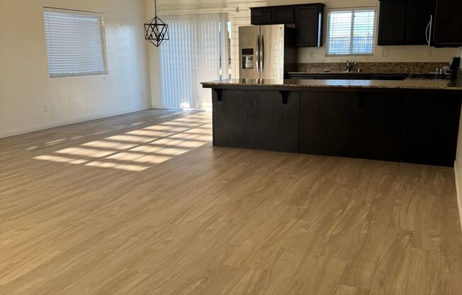 BEAUTIFUL 3 BEDROOM SINGLE FAMILY HOME