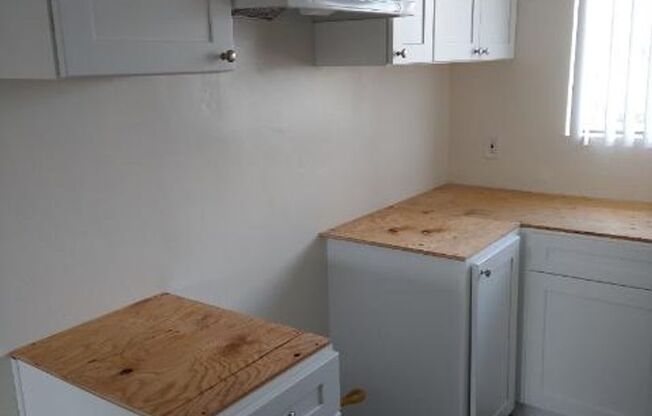 1 bed, 1 bath, 600 sqft, $1,800