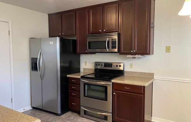 3 beds, 2 baths, $1,550