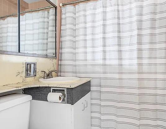 Studio, 1 bath, $3,500, Unit 9L