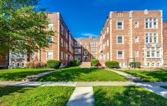 2828 South Moreland Blvd