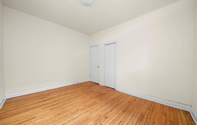 2 beds, 1 bath, 701 sqft, $1,450, Unit 1532-1F