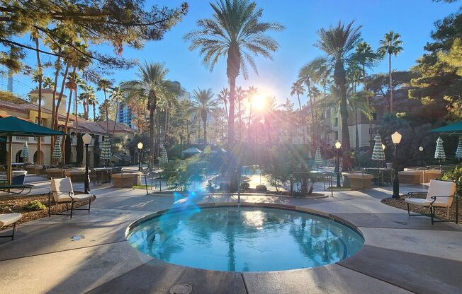 2 beds, 2 baths, $2,000, Unit # 326