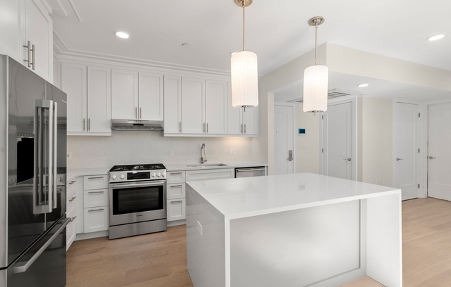 2 beds, 2 baths, 1,015 sqft, $3,500, Unit 303
