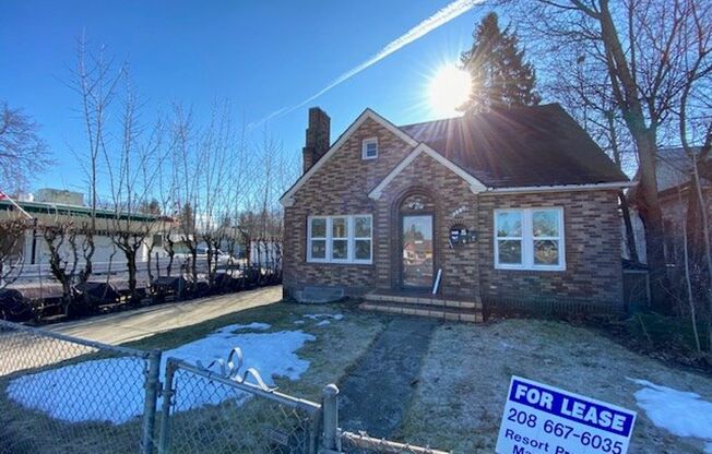 Sherman Ave Triplex