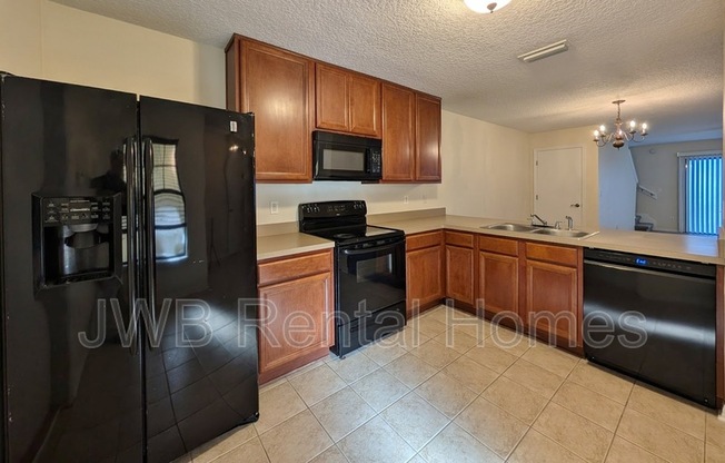 7721 HIGHCHAIR LN