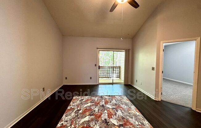 717 H BRAGG DR