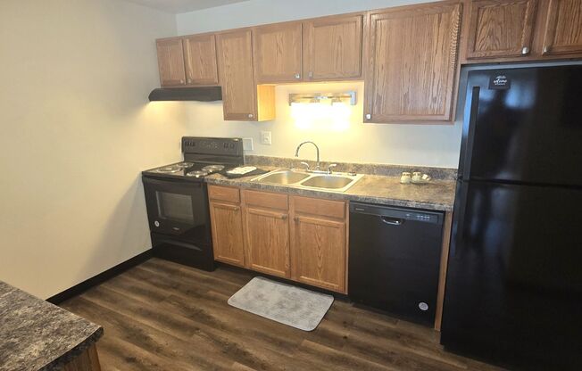 1 bed, 1 bath, 675 sqft, $890, Unit 20304