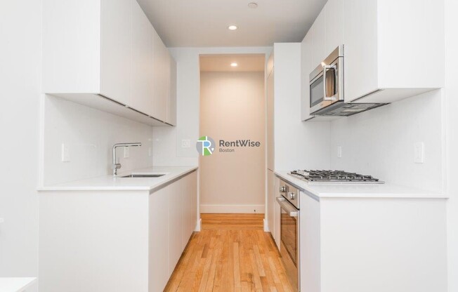288 Chestnut Hill Ave 3