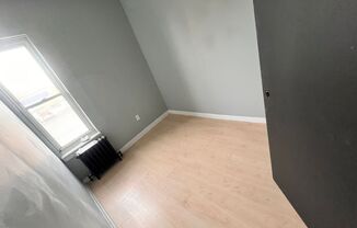 2 beds, 1 bath, $1,075, Unit 1