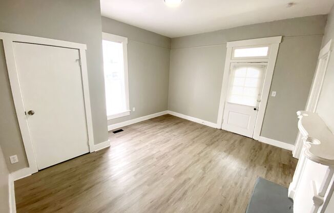 Newly Rehabbed Single family in Dayton! **MOVE IN SPECIAL - 50% OFF FIRST MONTH'S RENT!**