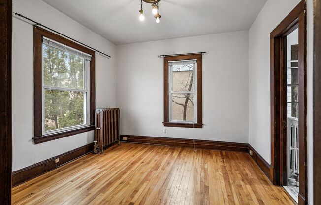 Cute 1BR/1Bath Apartment Available Aug 15th