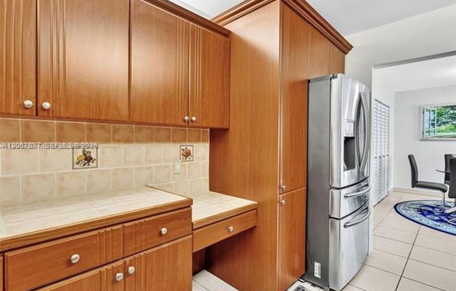 2 beds, 2 baths, $3,500, Unit # 206