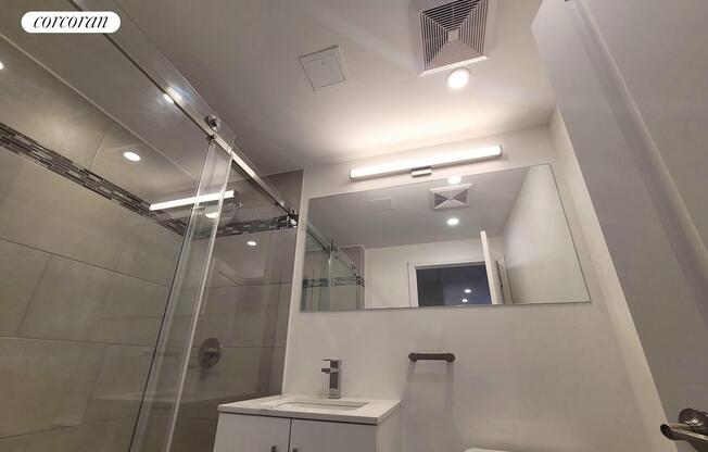 1 bed, 1 bath, $5,500, Unit 6F